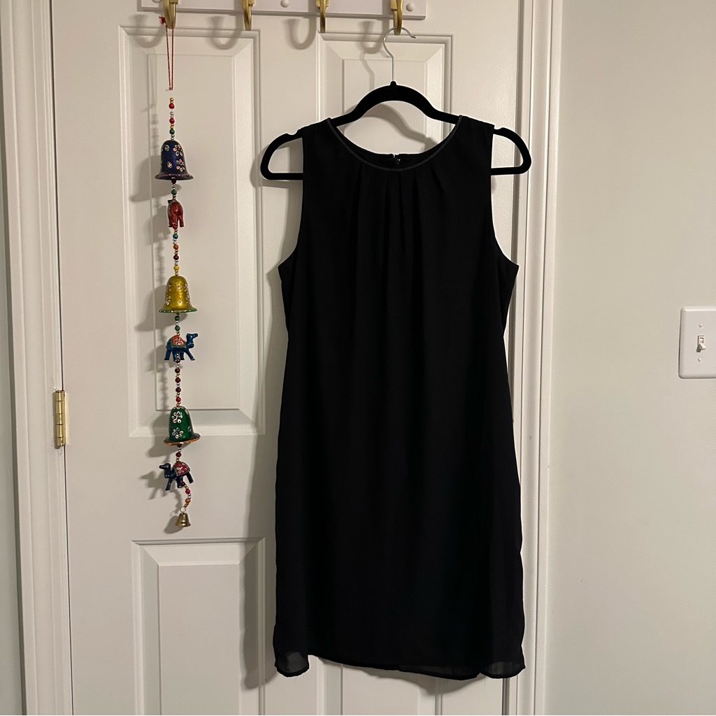 H&M- Basic Black Dress